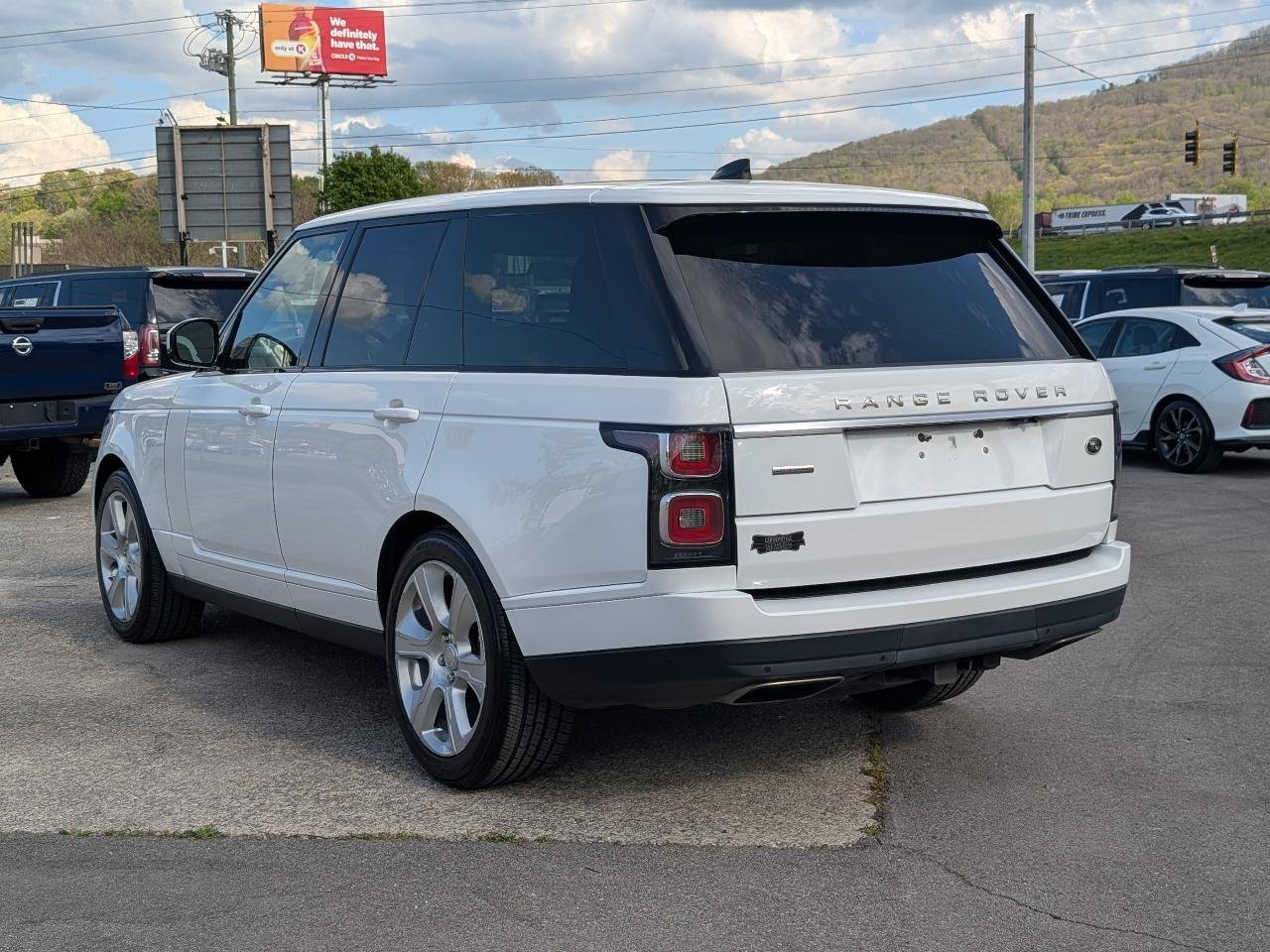 Used 2019 Land Rover Range Rover Supercharged AWD/4WD image 5