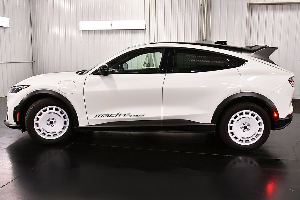 Used 2025 Ford Mustang Mach-E GT AWD/4WD image 4