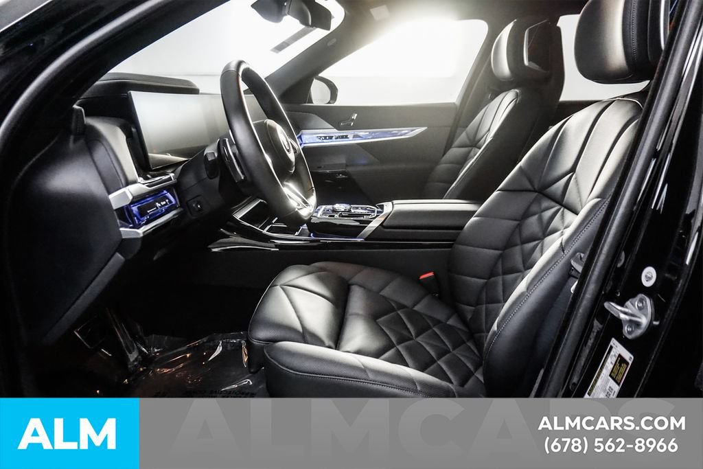 Used 2026 BMW 740i w/ Premium Package RWD image 16