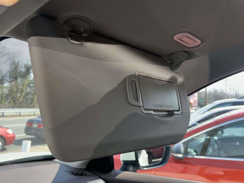 Used 2023 Nissan Rogue Platinum AWD/4WD image 35