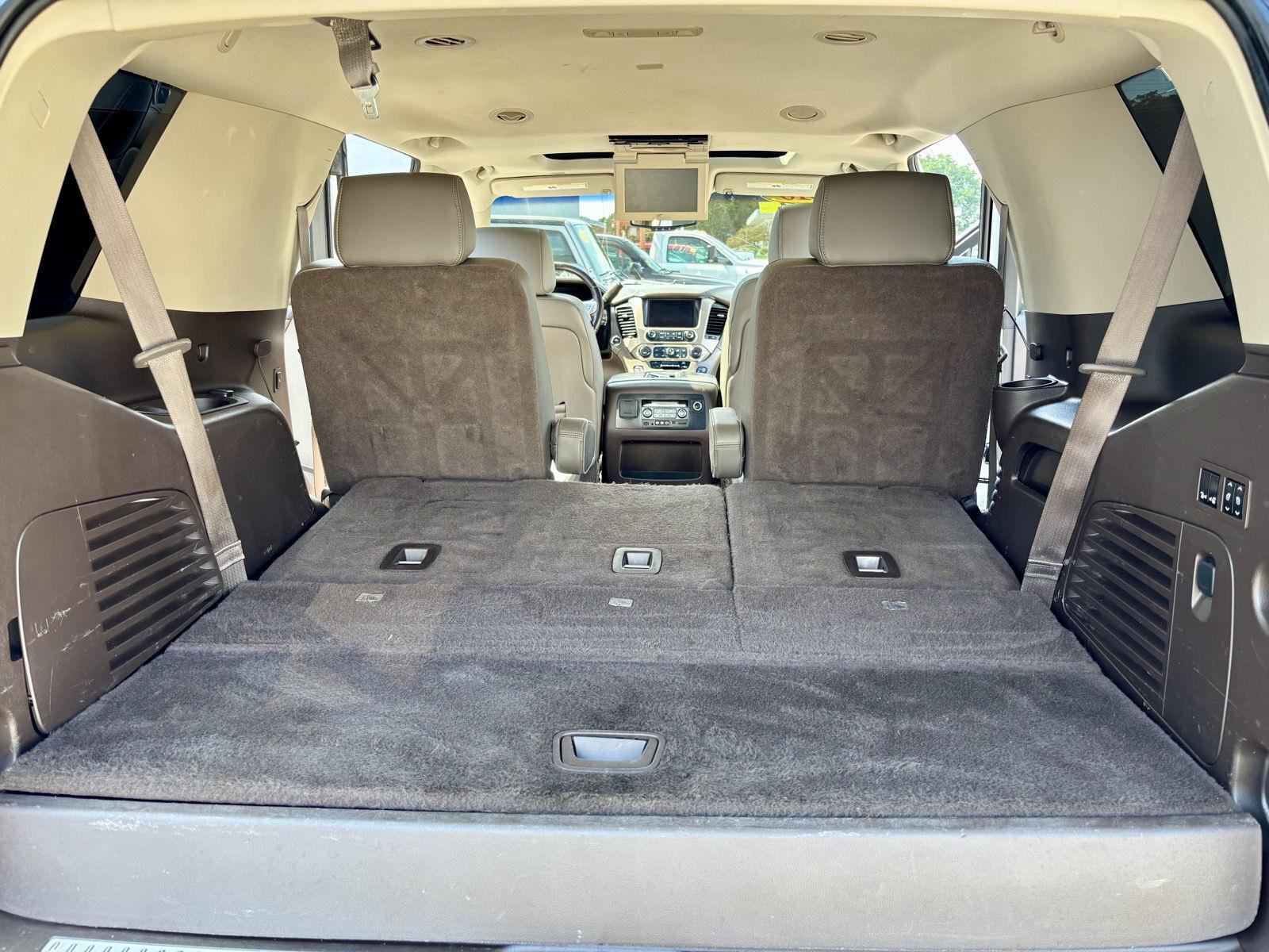 Used 2016 GMC Yukon Denali w/ Open Road Package AWD/4WD image 21