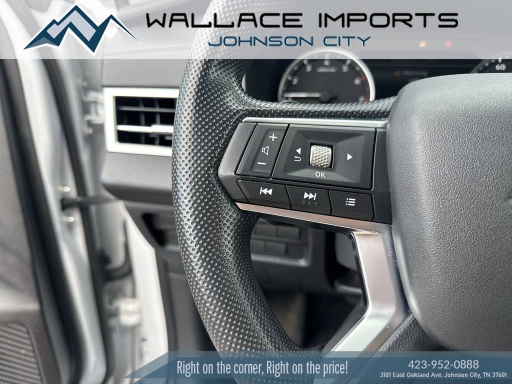 Used 2024 Mitsubishi Outlander ES AWD/4WD image 28