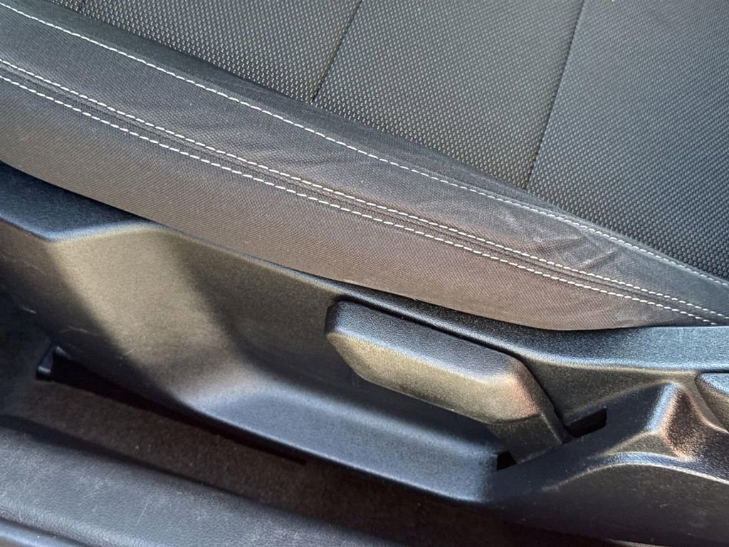 Used 2015 Ford Mustang Coupe image 29