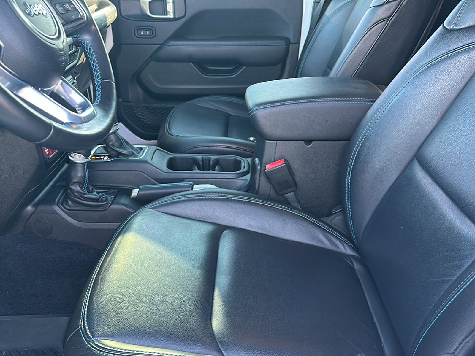 Used 2021 Jeep Wrangler Unlimited Rubicon 4xe w/ Safety Group image 13