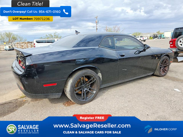 Used 2021 Dodge Challenger R/T Scat Pack w/ Shaker Package RWD image 4