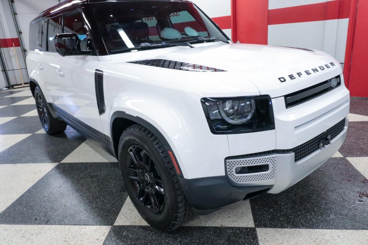 Used 2024 Land Rover Defender 130 S AWD/4WD image 37