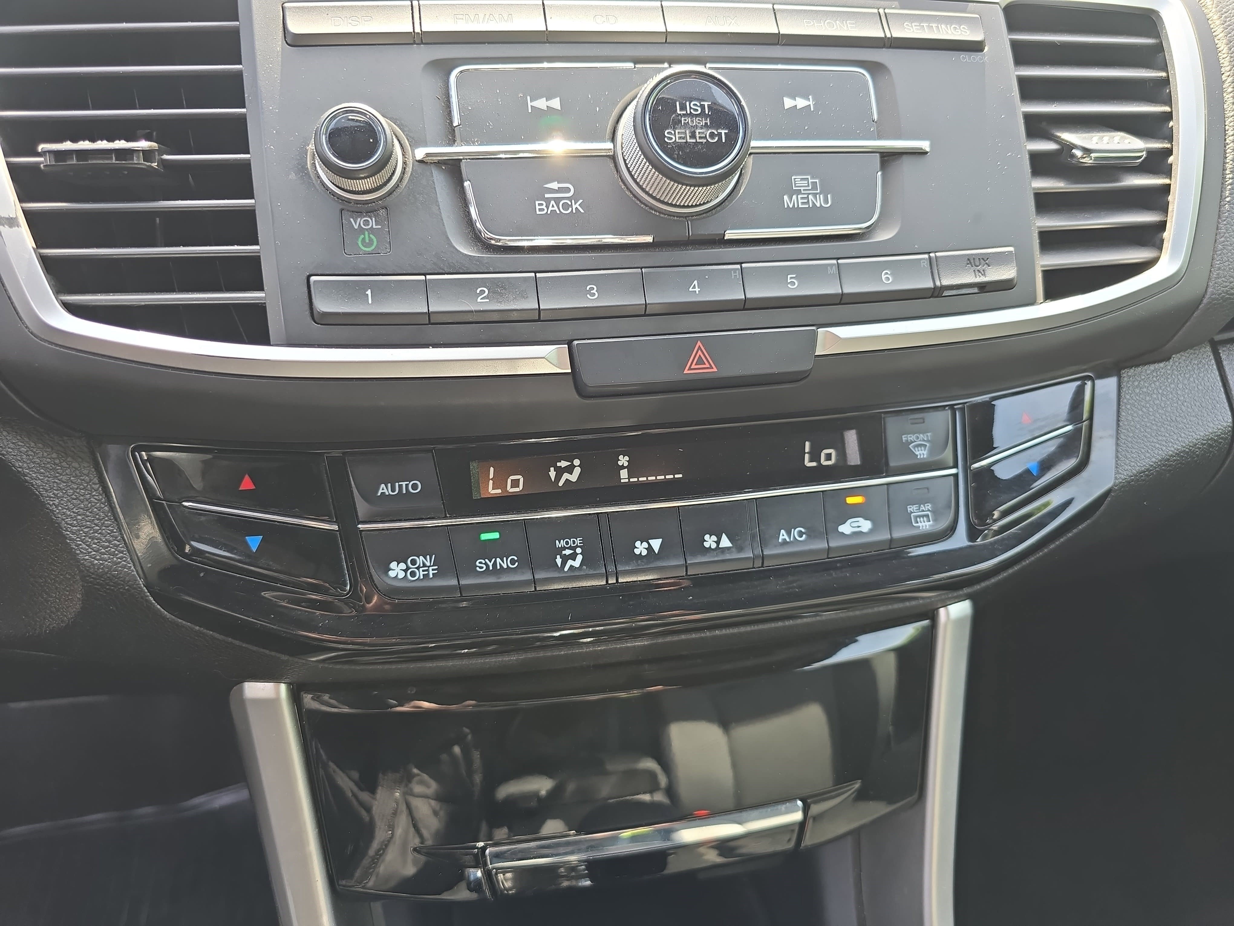 Used 2017 Honda Accord LX image 21