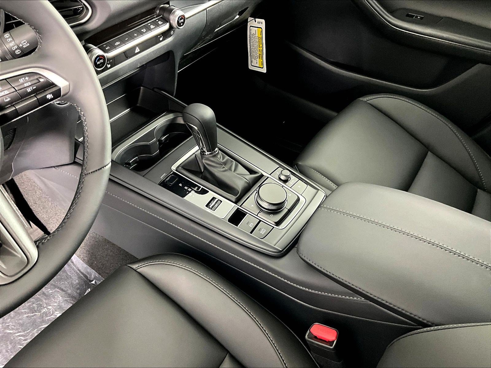 New 2026 MAZDA CX-30 AWD 2.5 S w/ Select Sport Pkg image 12