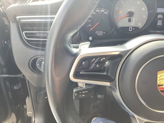 Used 2021 Porsche Macan S image 22