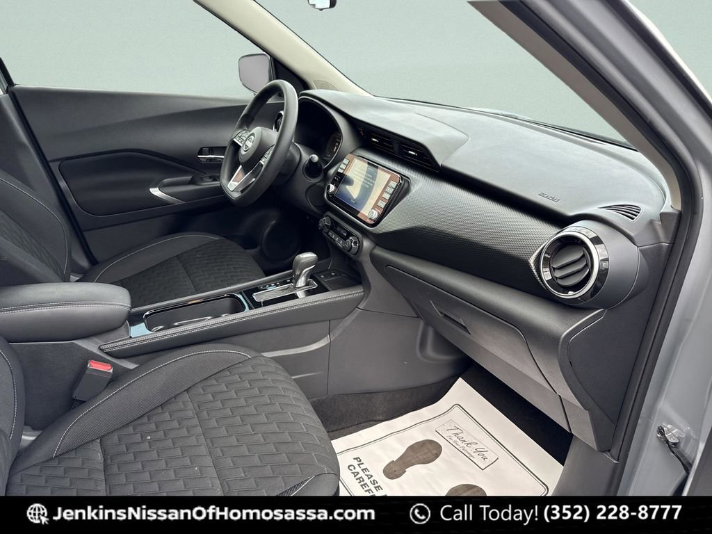 Certified 2022 Nissan Kicks SV image 22
