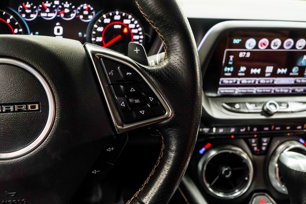 Used 2017 Chevrolet Camaro SS image 30