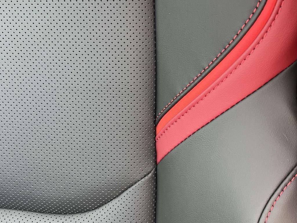 New 2026 Toyota Prius Plug-In Hybrid FWD image 13