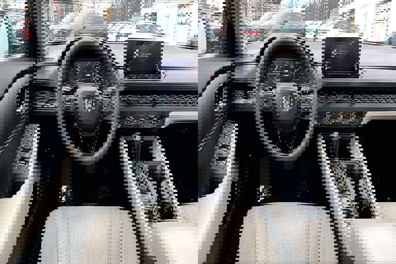 Used 2024 Honda Accord LX image 5