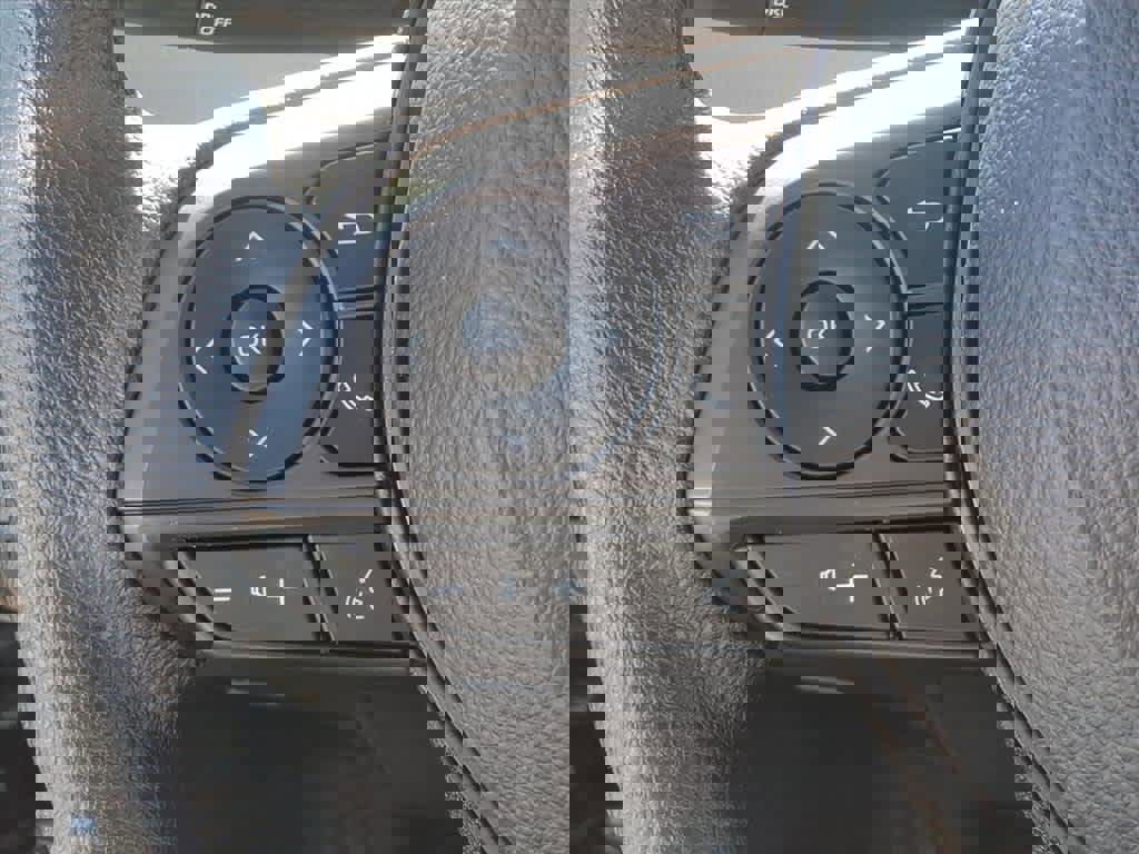 Used 2024 Toyota Corolla LE image 10