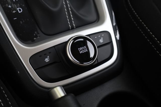 New 2026 Hyundai Venue SEL FWD image 21