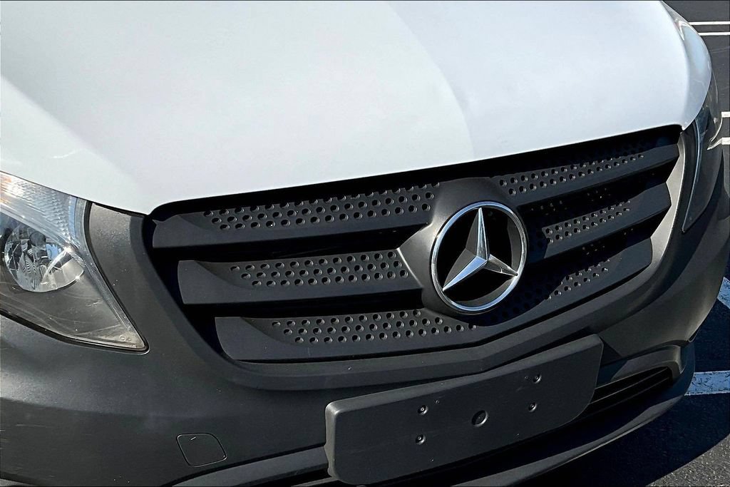 Used 2019 Mercedes-Benz Metris w/ Driver Comfort Package image 26