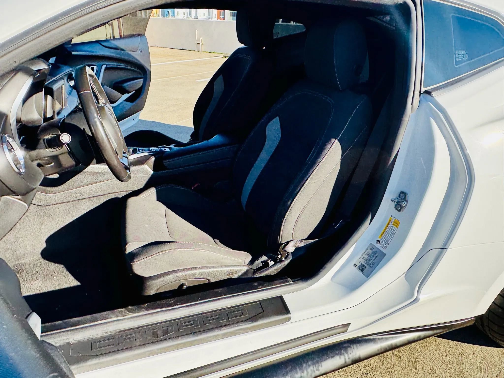 Used 2020 Chevrolet Camaro LT image 18