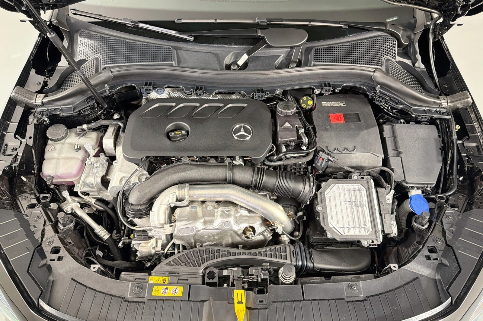 New 2026 Mercedes-Benz GLA 250 image 9