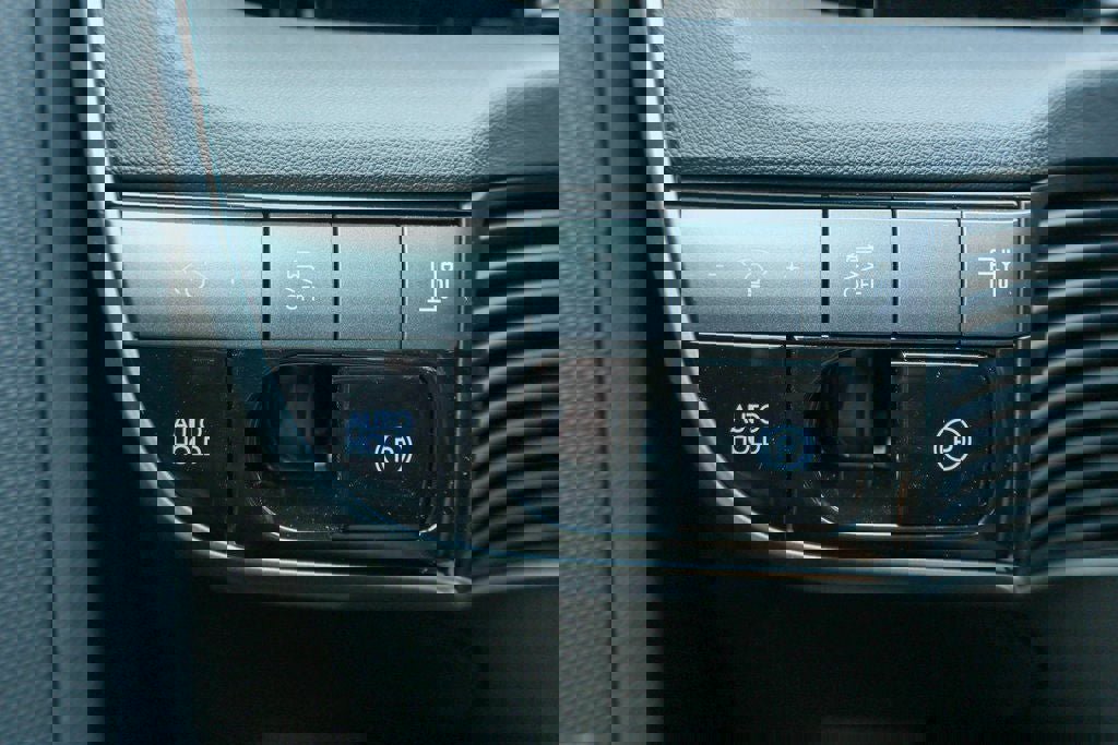 New 2026 Hyundai Ioniq 5 SE image 22