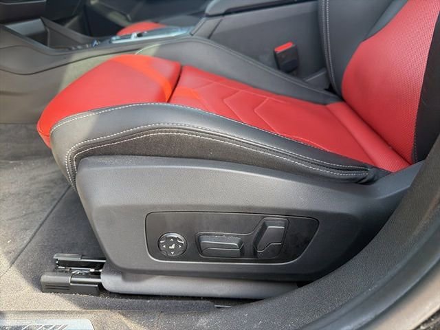 Used 2025 BMW M235i xDrive w/ Premium Package image 8