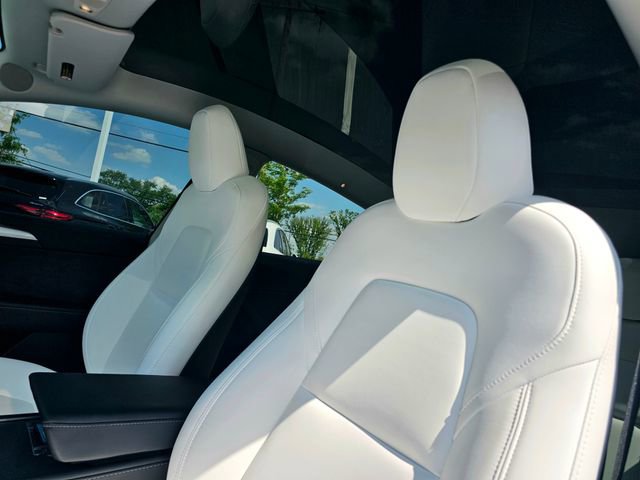 Used 2023 Tesla Model Y Performance AWD/4WD image 19