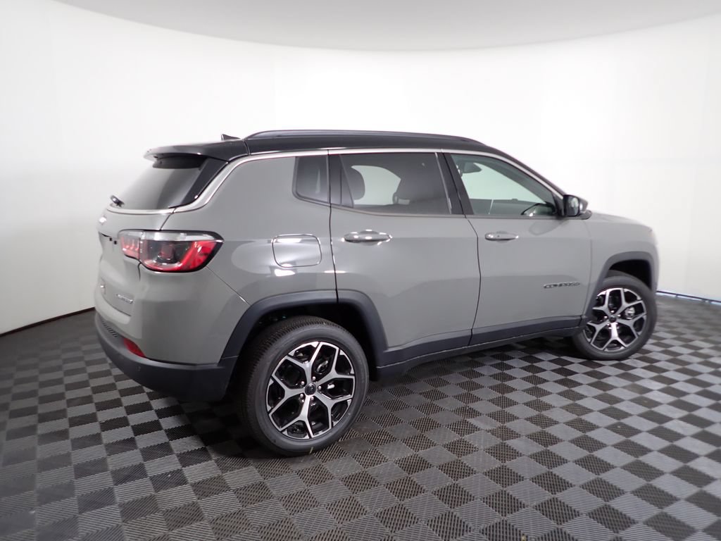 New 2026 Jeep Compass Limited AWD/4WD image 18