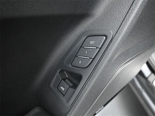 Certified 2025 Audi Q3 2.0T Premium Plus image 12