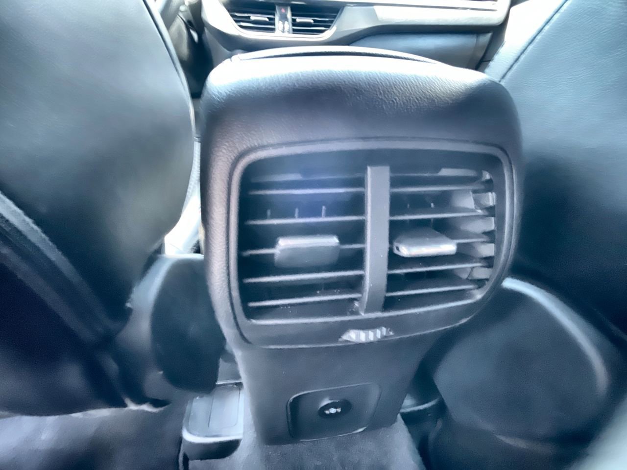 Used 2024 Ford Escape ST-Line w/ Tech Pack #1 FWD image 21