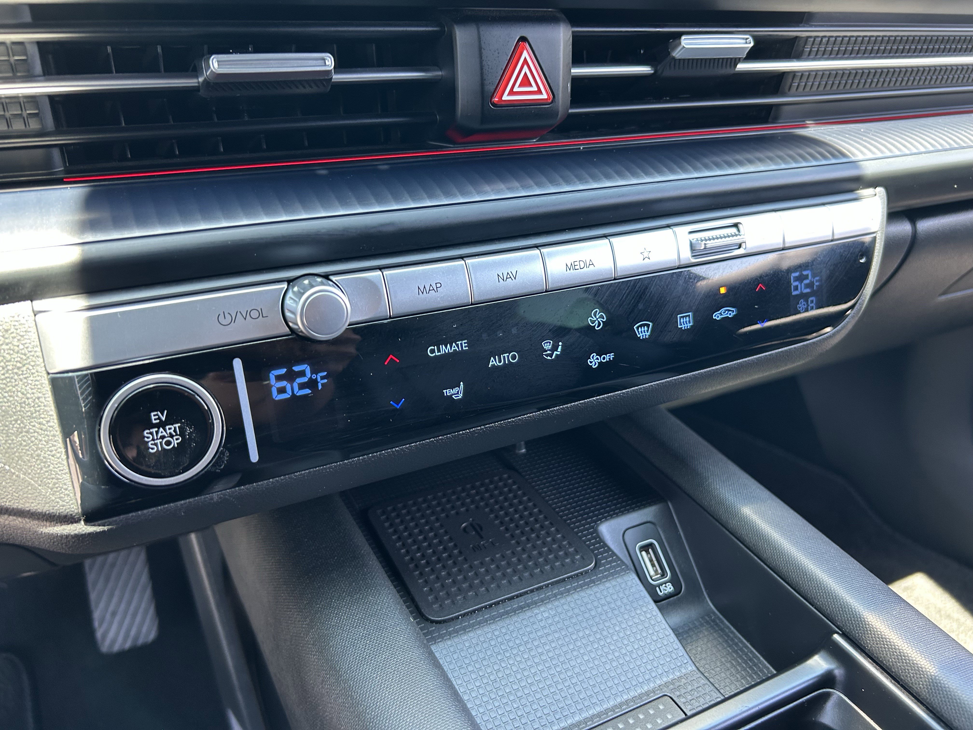Used 2023 Hyundai Ioniq 6 SEL RWD image 22