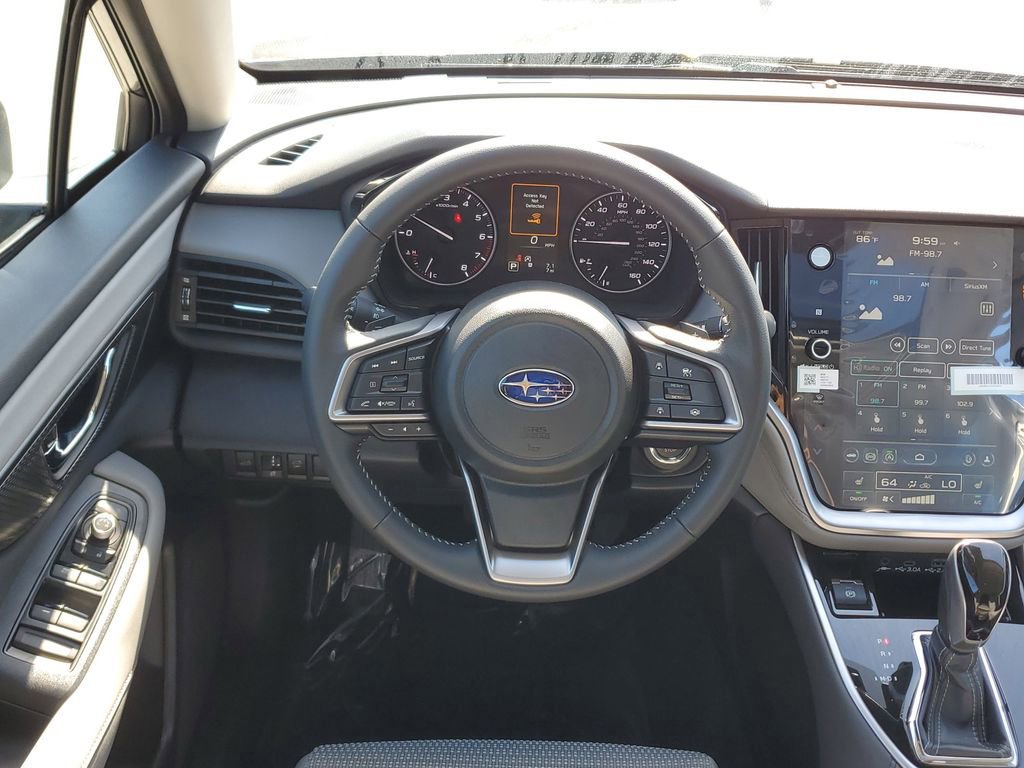 Used 2025 Subaru Outback Premium AWD/4WD image 7