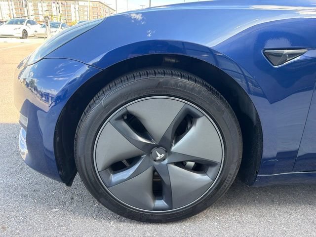 Used 2018 Tesla Model 3 Long Range RWD image 4