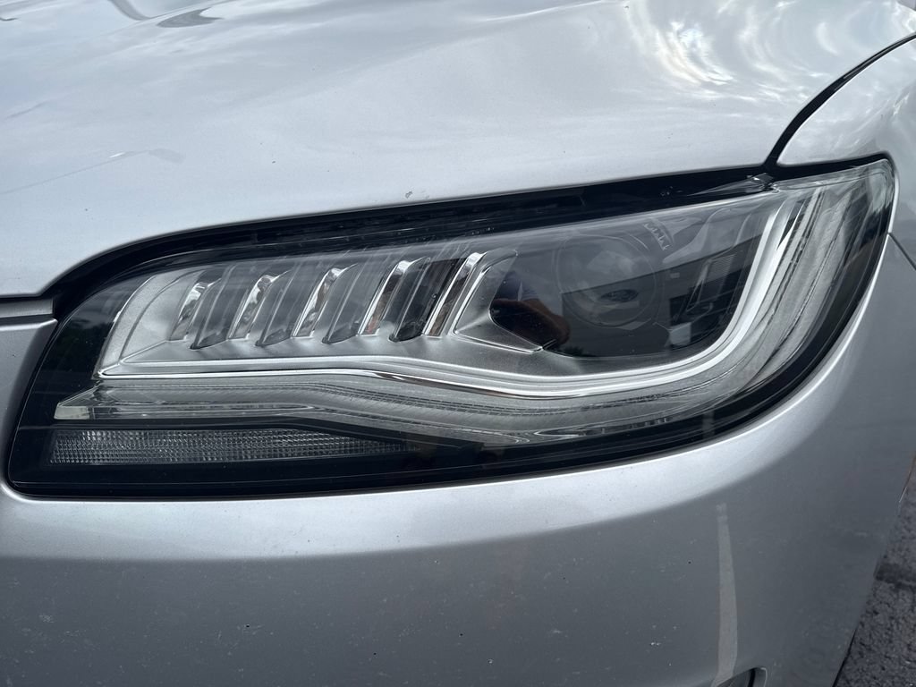 Used 2017 Lincoln MKZ Select FWD image 48