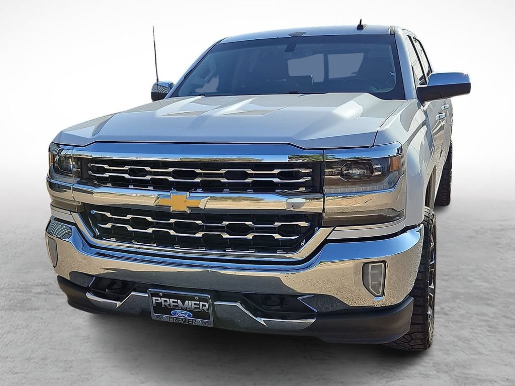 Used 2018 Chevrolet Silverado 1500 LTZ w/ Texas Edition AWD/4WD image 4