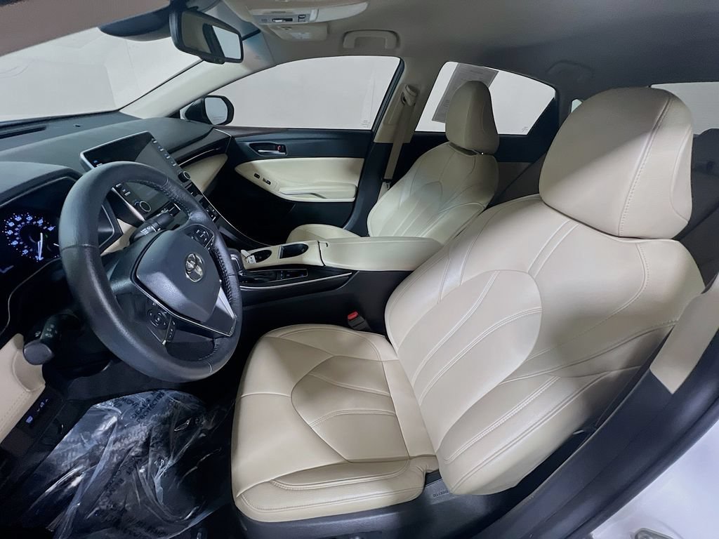Certified 2021 Toyota Avalon XLE FWD image 18