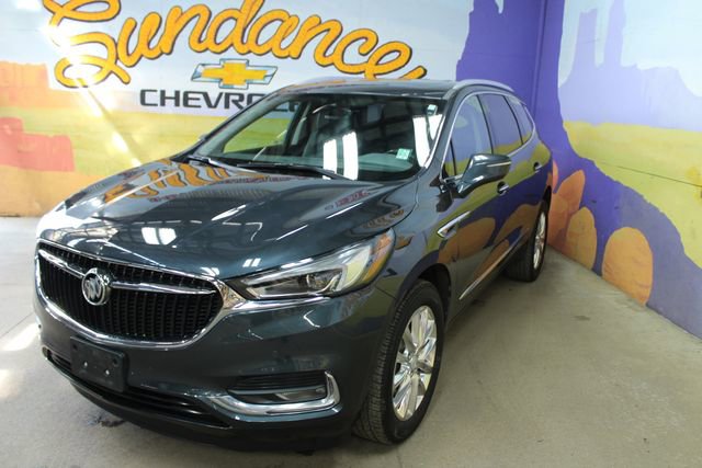 Used 2019 Buick Enclave Premium w/ Experience Buick Package image 4