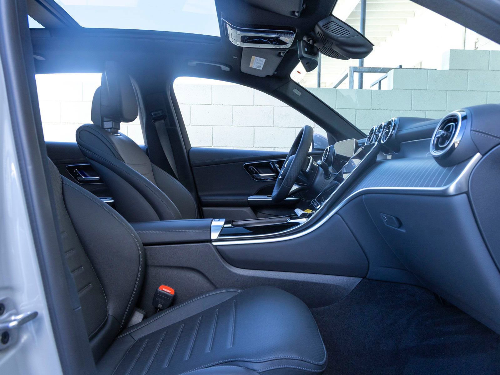 New 2026 Mercedes-Benz GLC 300 image 28