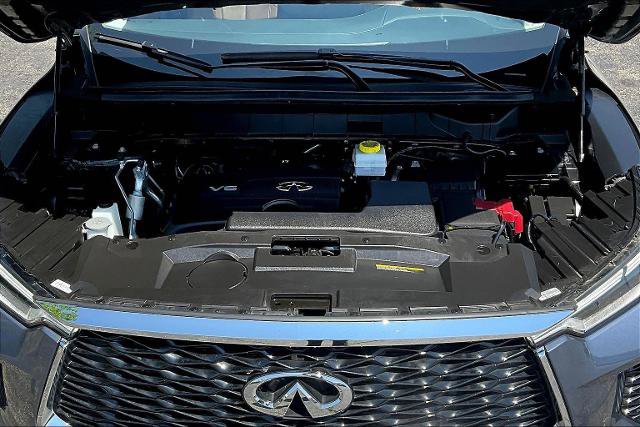 Certified 2023 INFINITI QX60 Sensory w/ Cargo Package AWD/4WD image 29