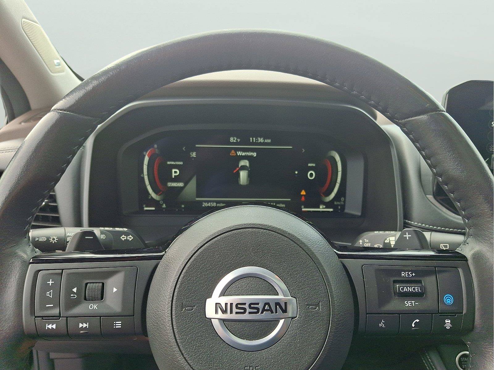 Used 2021 Nissan Rogue Platinum FWD image 18
