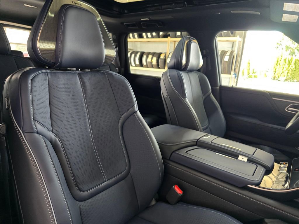 New 2026 INFINITI QX80 4WD image 29