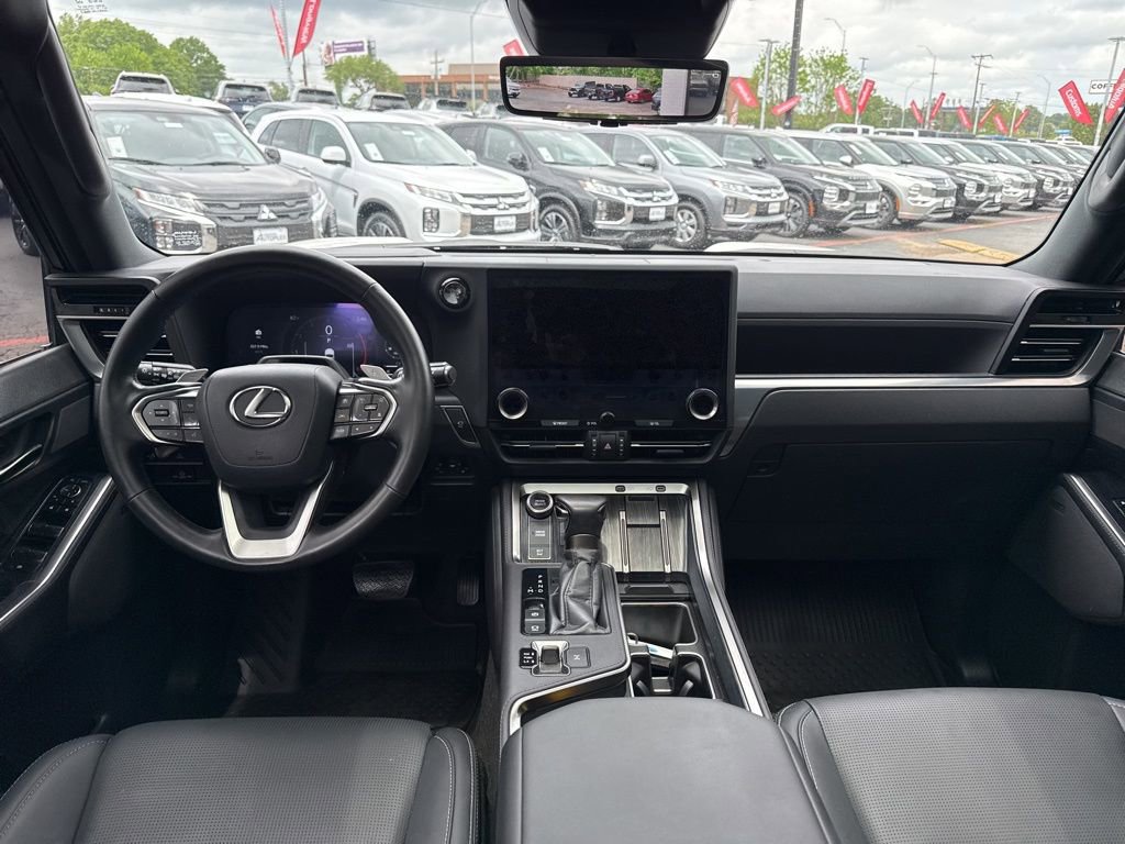 Used 2025 Lexus GX 550 w/ Cold Area Package AWD/4WD image 49