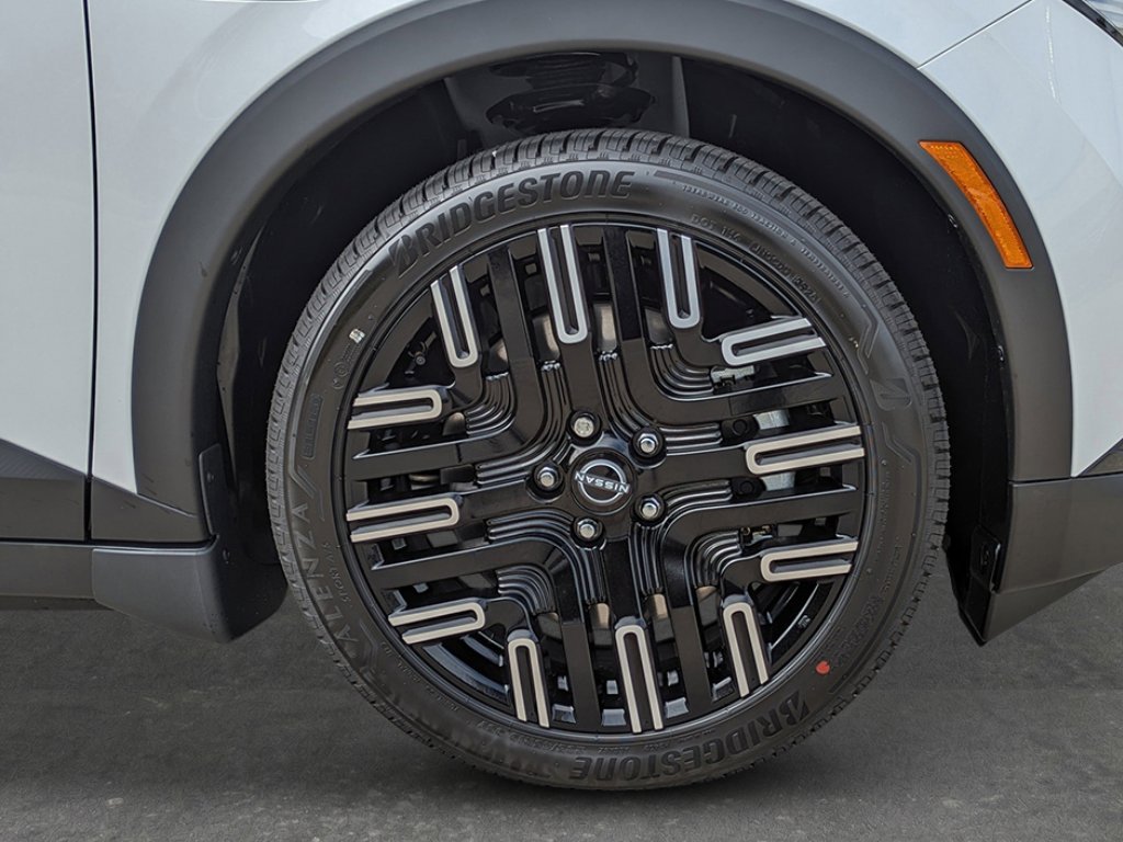 New 2026 Nissan Leaf Platinum+ w/ Cargo Package (Platinum+) image 9