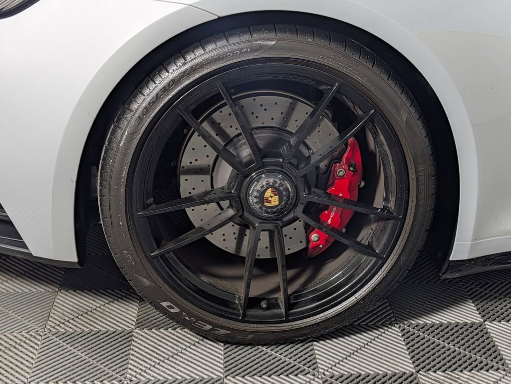 Certified 2023 Porsche 911 Targa 4 GTS AWD/4WD image 13
