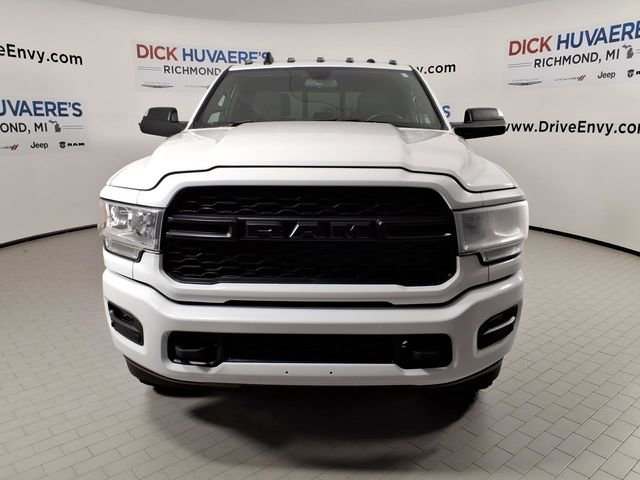 Used 2022 RAM 3500 Tradesman image 2