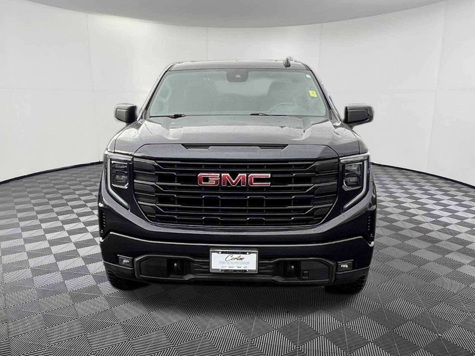 Used 2022 GMC Sierra 1500 Elevation w/ X31 Off-Road Package image 2