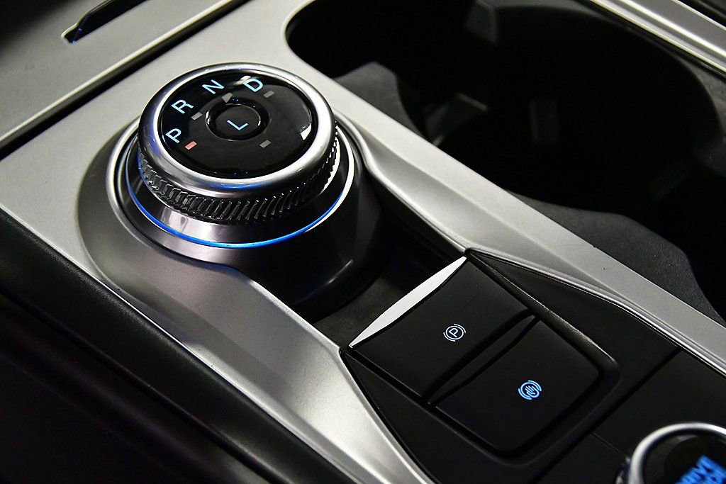 Used 2023 Ford Explorer XLT image 24