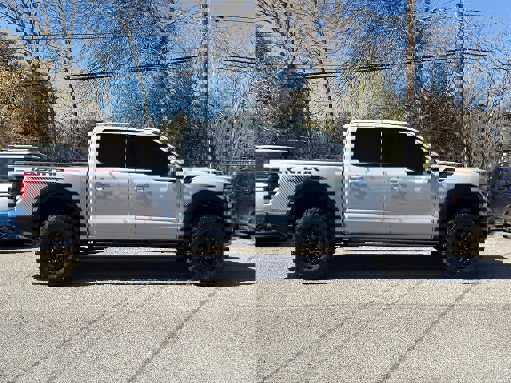 Used 2025 Ford F150 Raptor image 9