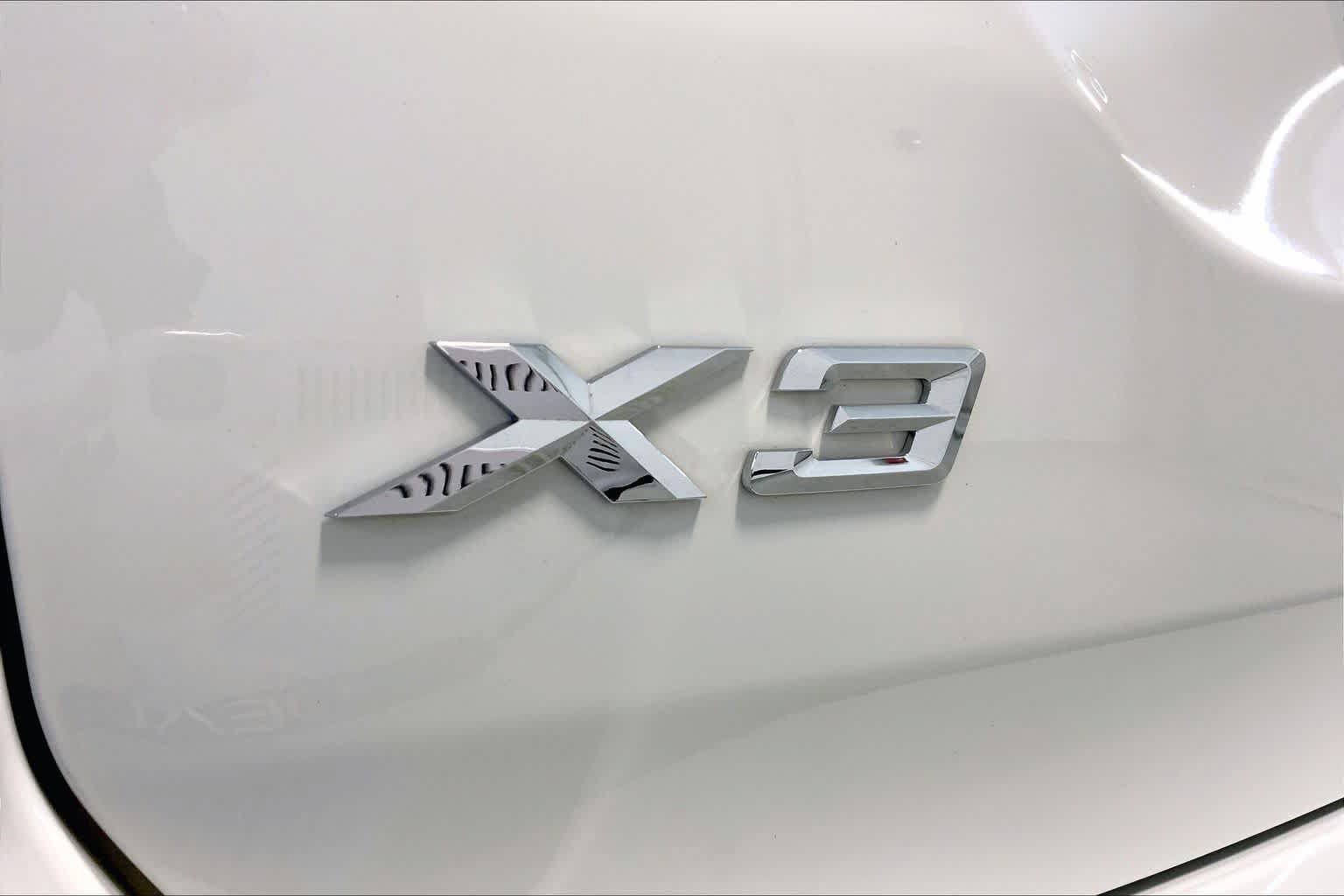 Used 2024 BMW X3 xDrive30i w/ Premium Package AWD/4WD image 29