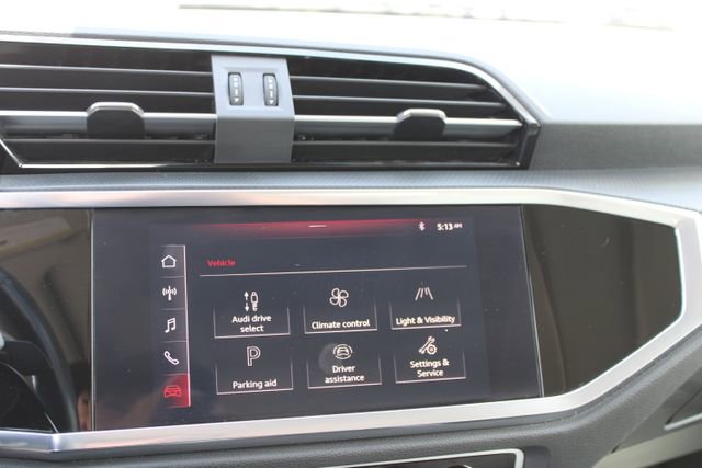 Used 2020 Audi Q3 2.0T Premium Plus image 23