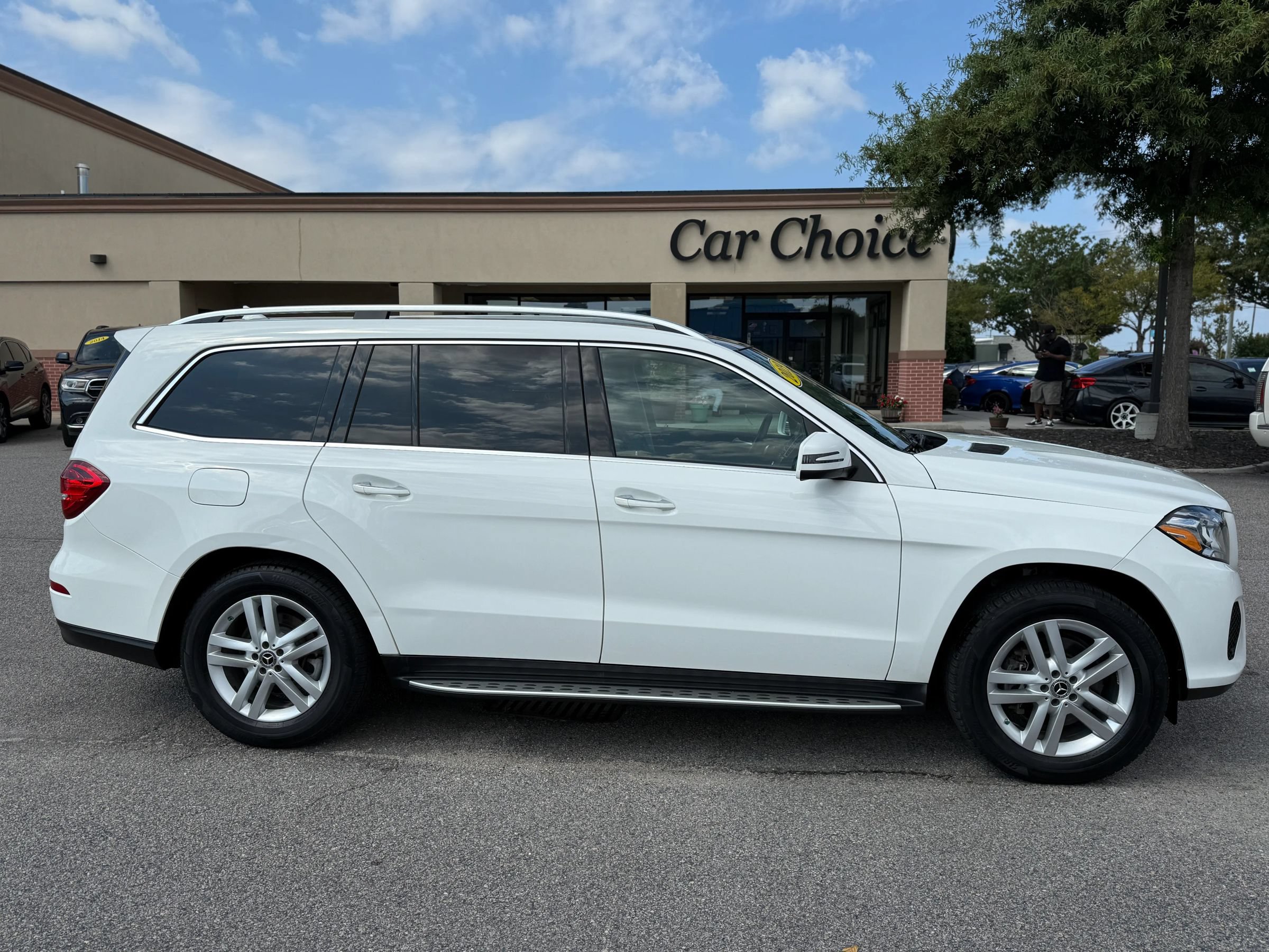 Used 2019 Mercedes-Benz GLS 450 4MATIC image 7