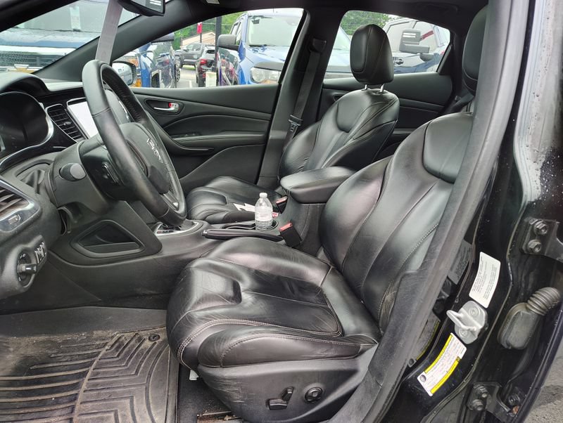 Used 2013 Dodge Dart Limited w/ Limited Special Edition Group FWD image 9